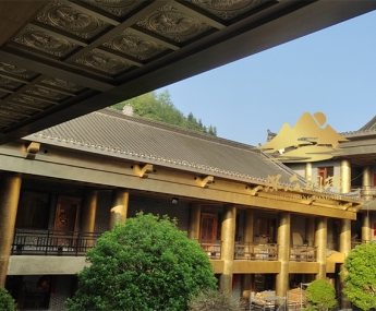 銅包柱
